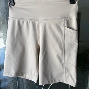 DKNY Women's Cream Bike Shorts